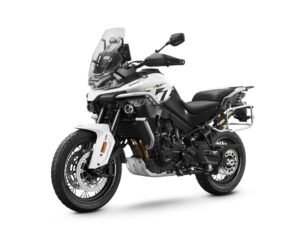Motociclo Cfmoto 800MT ES